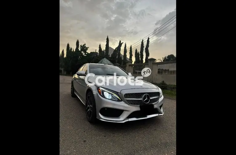 2016 KEYLESS MERCEDES BENZ C300 - 1/5