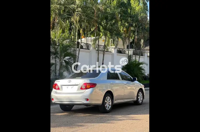 2009 TOYOTA COROLLA LE - 5/5