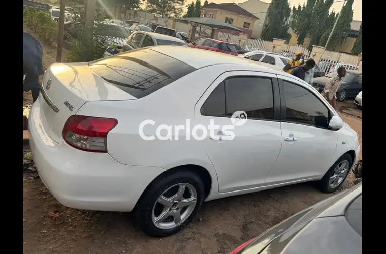 2008 TOYOTA YARIS - 5/5