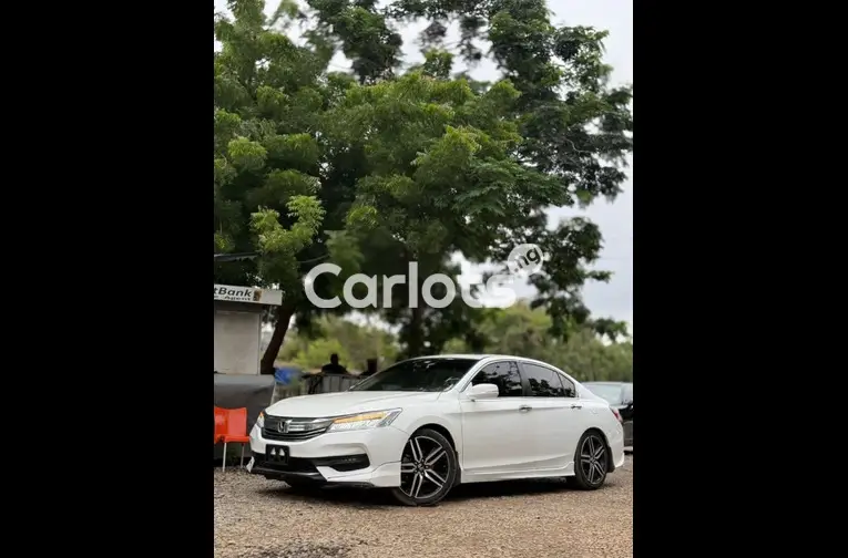 2016 KEYLESS HONDA ACCORD SPORT - 2/5