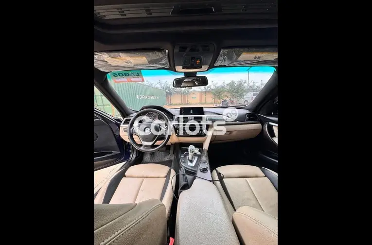 2017 BMW 3 SERIES 330i F30 - 3/5