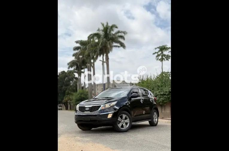 2013 KIA SPORTAGE - 2/5