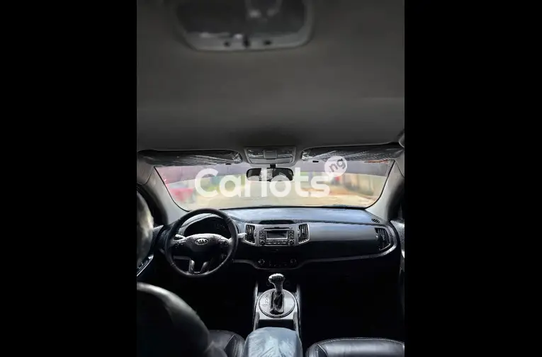 2013 KIA SPORTAGE - 3/5