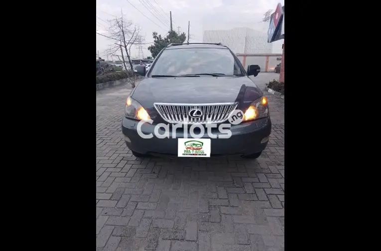 CLEAN 2005 LEXUS RX330 FULLY LOADED