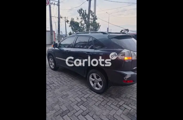 CLEAN 2005 LEXUS RX330 FULLY LOADED - 4/5