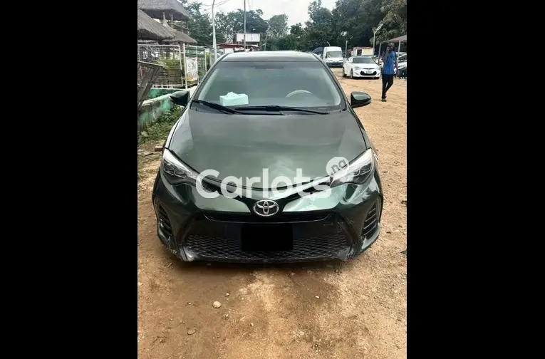 2014 TOYOTA COROLLA