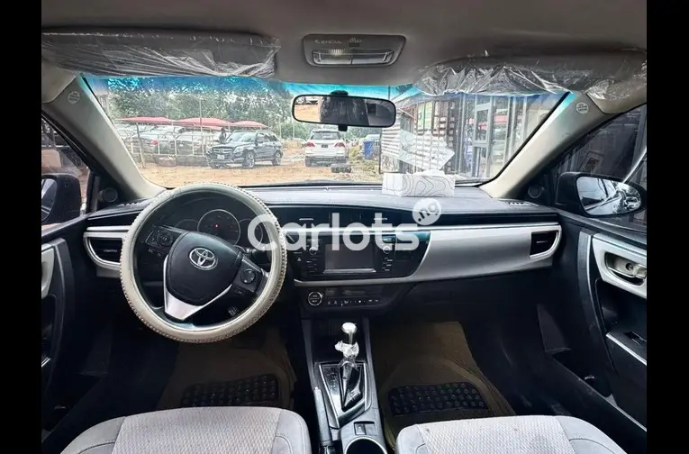 2014 TOYOTA COROLLA - 2/5