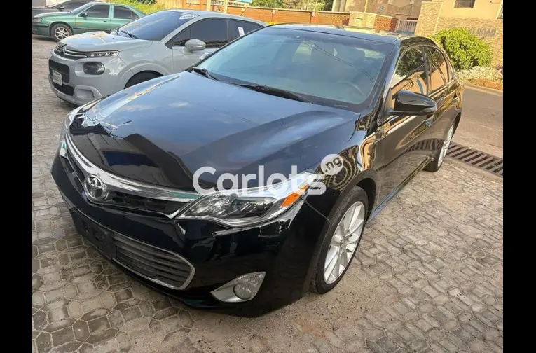 FOREIGN USED 2015 TOYOTA AVALON LIMITED