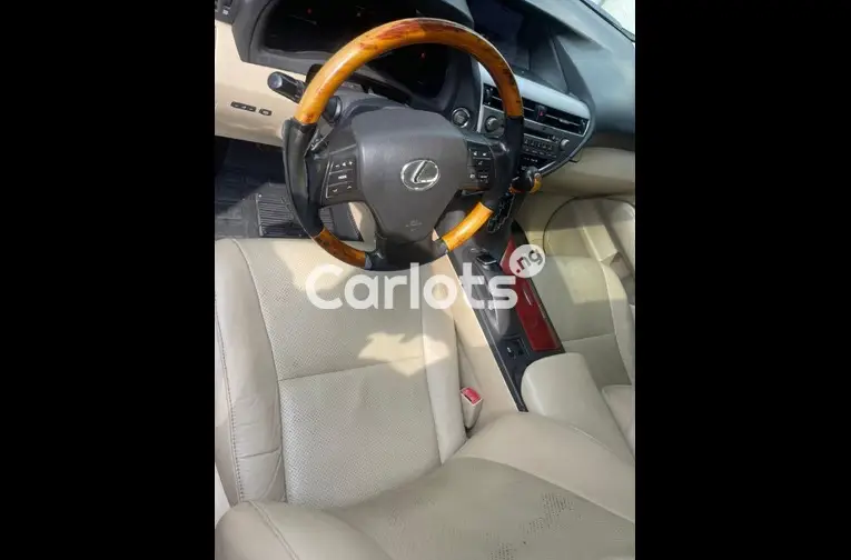 2016 UPGRADED LEXUS RX350 - 3/5