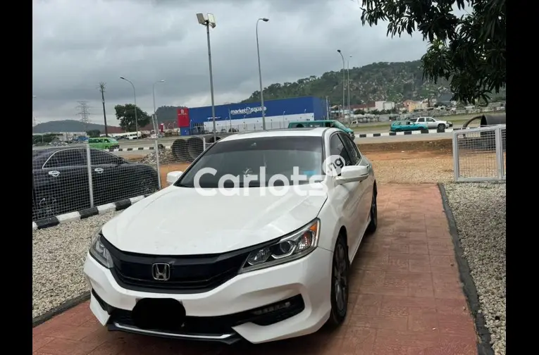 2016 UPGRADED HONDA ACCORD SPORT FULL OPTION - 1/5