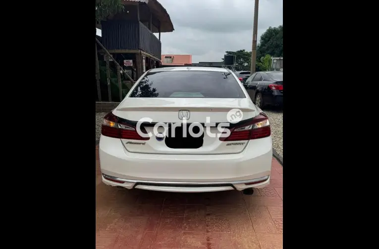 2016 UPGRADED HONDA ACCORD SPORT FULL OPTION - 5/5