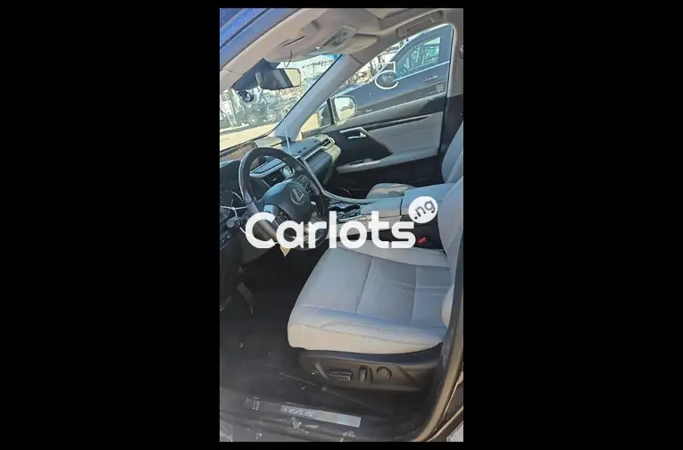 Lexus RX 350 2018 - 2/5