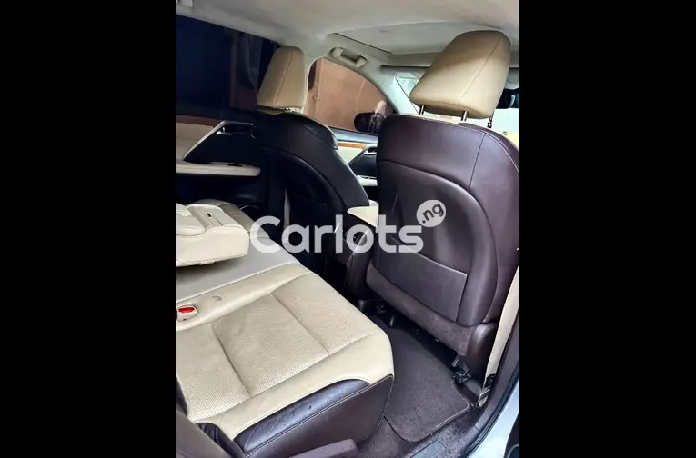 2016 LEXUS RX350 - 4/5