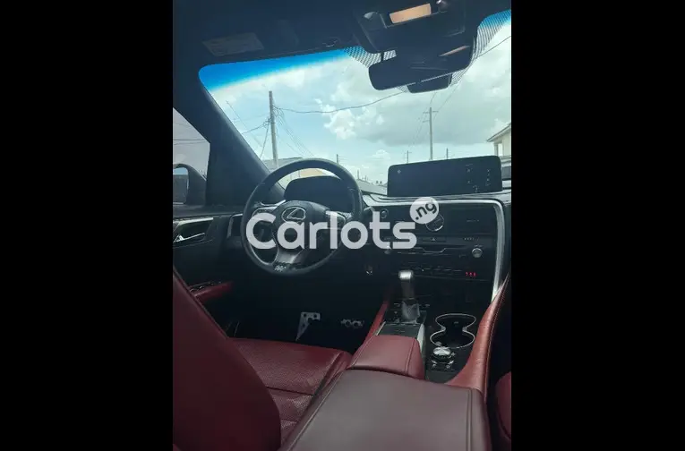 CLEAN 2020 LEXUS RX 350 FULL OPTION - 2/5