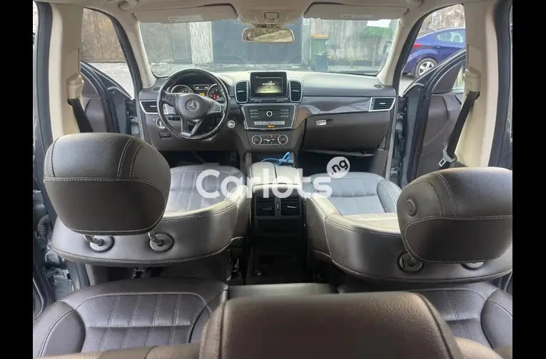 FOREIGN USED 2018 MERCEDES BENZ GLE350 - 3/5