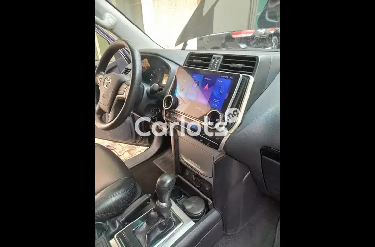 DIRECT 2019 TOYOTA LANDCRUISER PRADO - 2/5