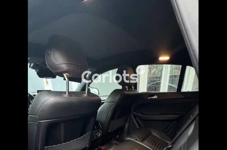 CLEAN 2017 GLE450  FULLY KITTED TO GLE63S - 3/5