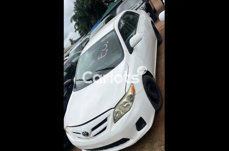 FOREIGN USED 2011 TOYOTA COROLLA LE - 5/5