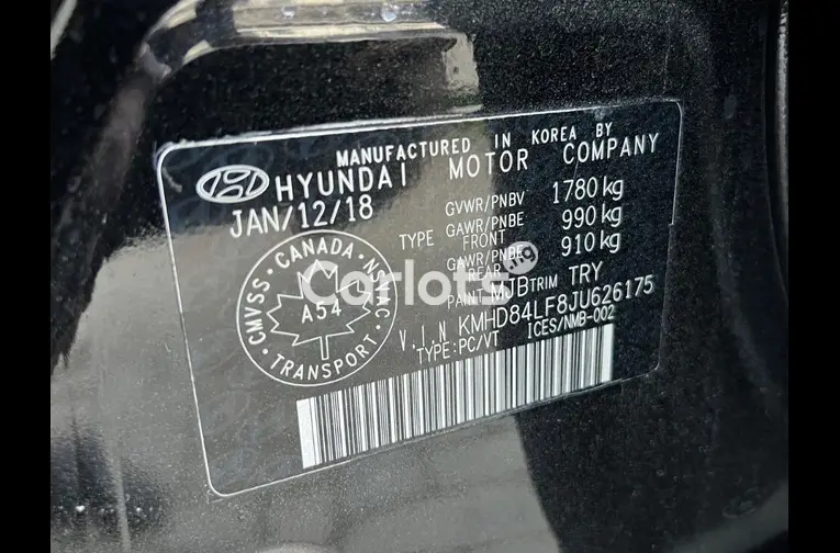 FOREIGN USED 2018 HYUNDAI ELANTRA - 4/5