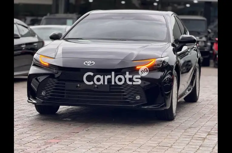 BRAND NEW 2025 TOYOTA CAMRY LE