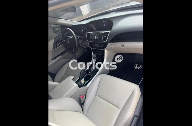 DISTRESS SALE 2016 UPGRADED HONDA ACCORD SPORT - 3/5