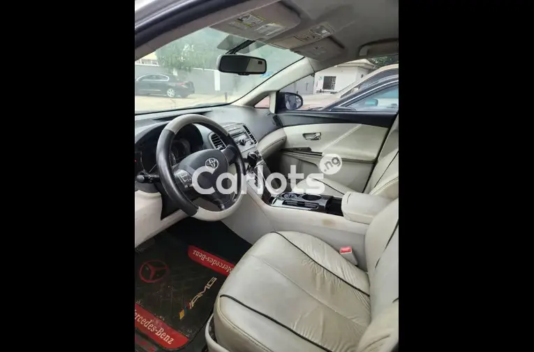 2010 TOYOTA VENZA FOUR CYLINDERS - 2/5