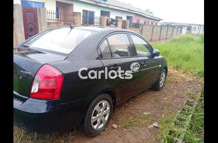2009 HYUNDAI ACCENT MANUAL - 5/5