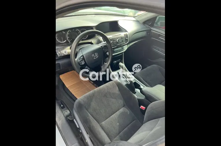 TOKS STANDARD 2013 KEYLESS HONDA ACCORD - 2/5