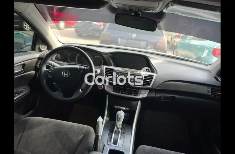 TOKS STANDARD 2013 KEYLESS HONDA ACCORD - 3/5