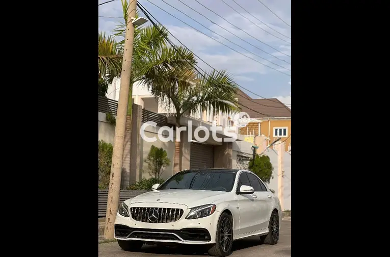 2016 MERCEDES BENZ C300 - 1/5