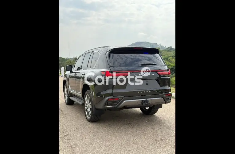 BRAND NEW 2024 BULLETPROOF LEXUS LX600 VIP EDITION - 5/5