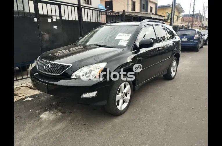 FOREIGN USED 2005 LEXUS RX330 WITH POWER BOOT