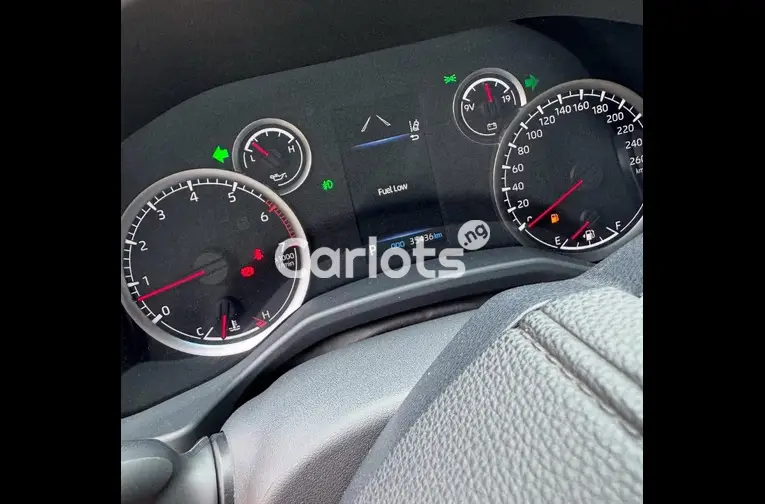 2023 TOYOTA LAND CRUISER VX.R - 5/5