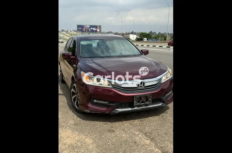 2016 HONDA ACCORD FULL OPTION - 1/5