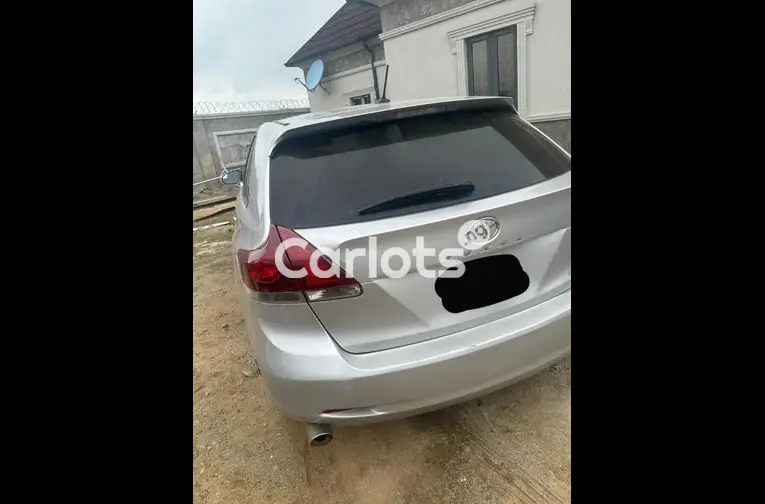 2013 TOYOTA VENZA FULL OPTION - 5/5