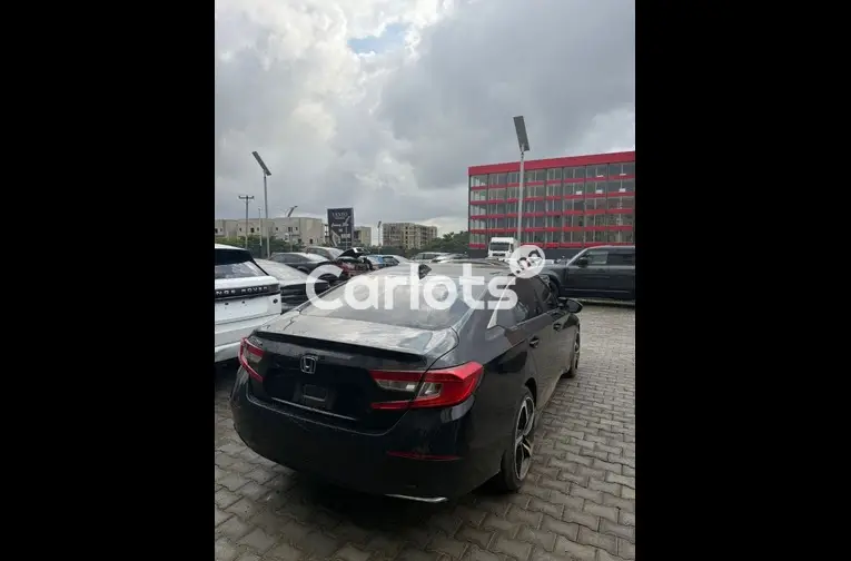 2018 HONDA ACCORD - 4/5