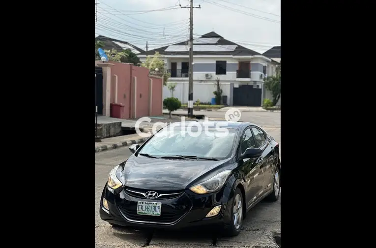 CLEAN 2014 HYUNDAI ELANTRA - 4/5