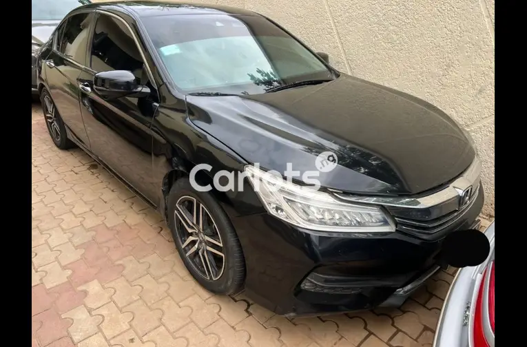 2017 UPGRADED HONDA ACCORD SPORT FULL OPTION