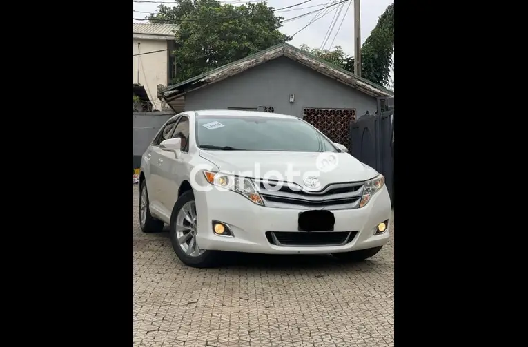 FOREIGN USED 2016 TOYOTA VENZA - 1/4