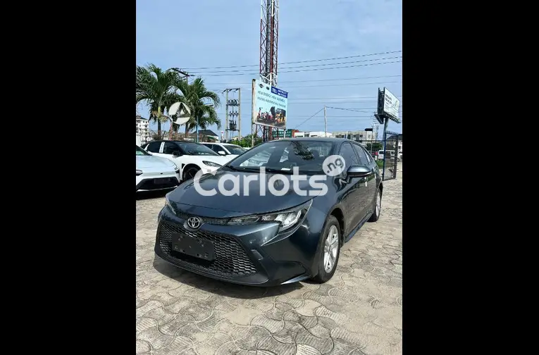 2021 Toyota Corolla Sport