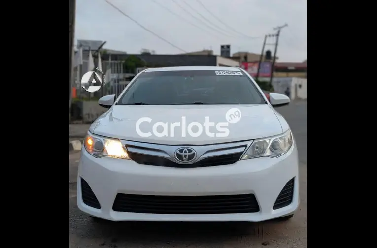 2014 Toyota Camry LE