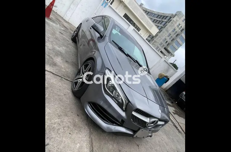 2015 MERCEDES BENZ CLA250