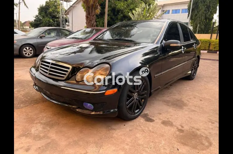 2007 MERCEDES BENZ C230