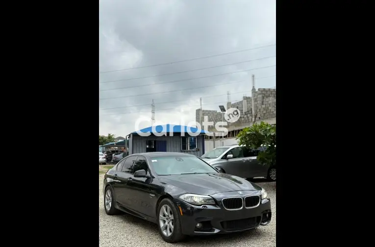 2012 UNREGISTERED BMW 5 SERIES - 2/5