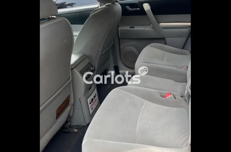 2013 TOYOTA HIGHLANDER - 4/5