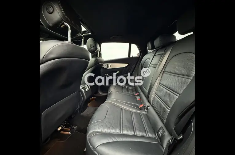 FOREIGN USED 2019 MERCEDES BENZ GLC63s - 4/5