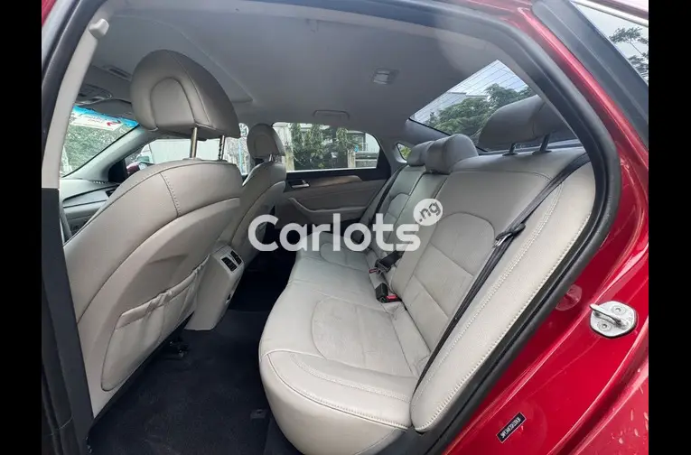 HYUNDAI SONATA 2016 - 3/4