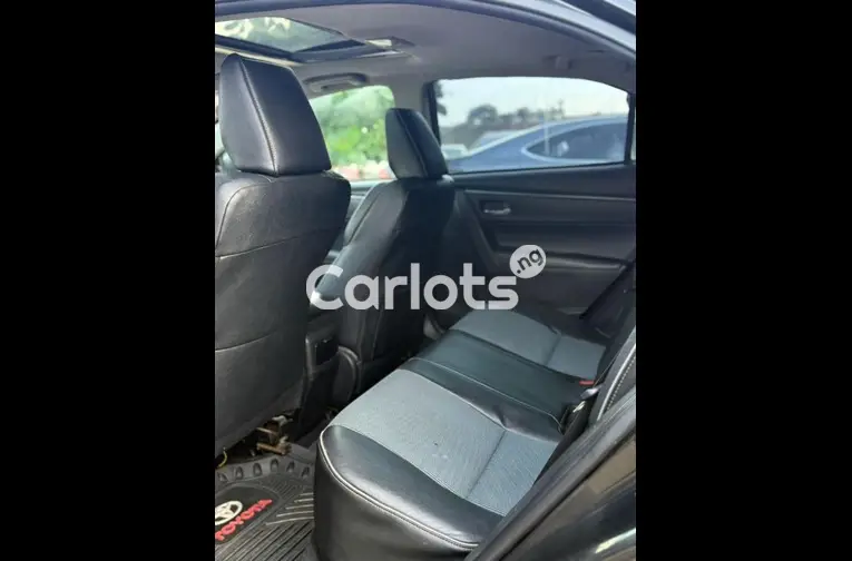 2018 UPGRADED TOYOTA COROLLA S - 4/5