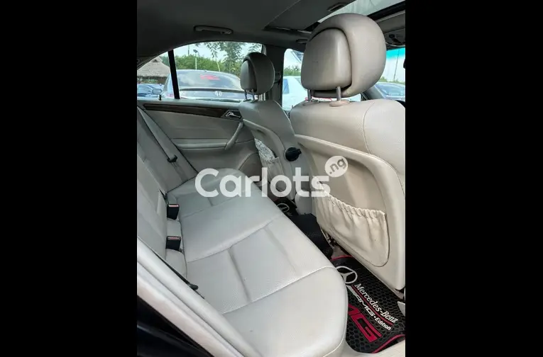 2007 MERCEDES BENZ C230 - 4/5