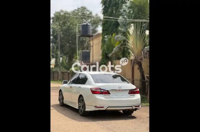 2016 KEYLESS HONDA ACCORD SPORT FULL OPTION - 5/5